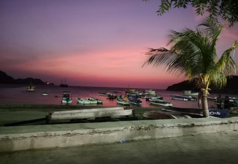Hostal Sunset By Buena Vida Taganga Bagian luar foto